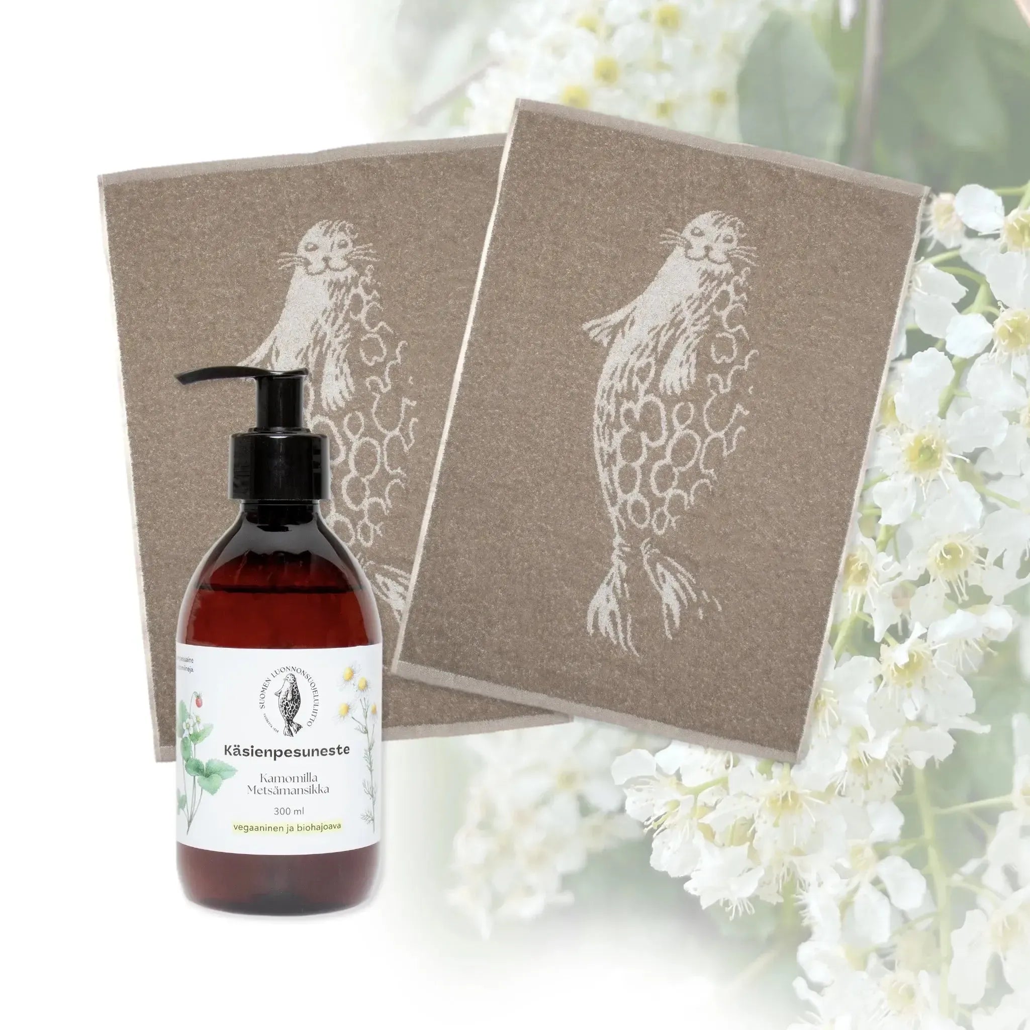 Lahjapaketti: Norppa-käsipyyhkeet ja Käsienpesuneste-Lahjasetti-Suomen luonnonsuojeluliiton Luontokauppa